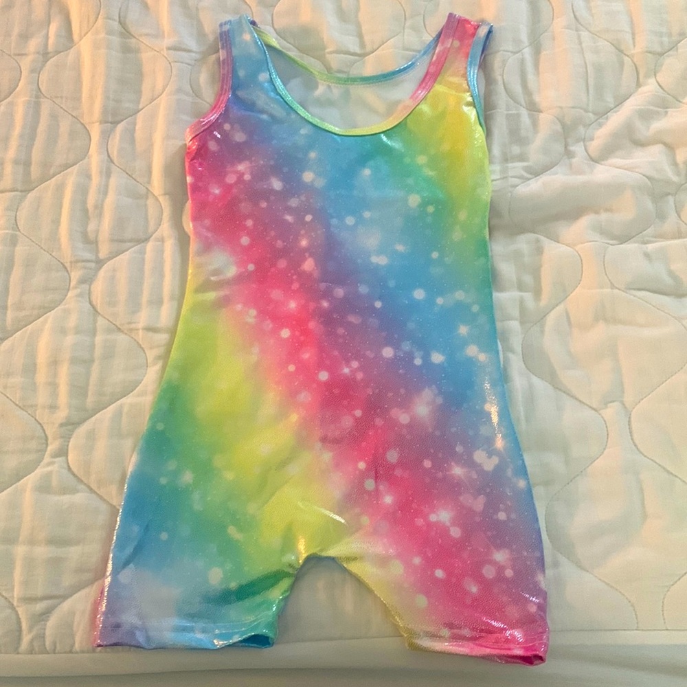 Gymnastic leotard, is a perfect item for practices and play wear.